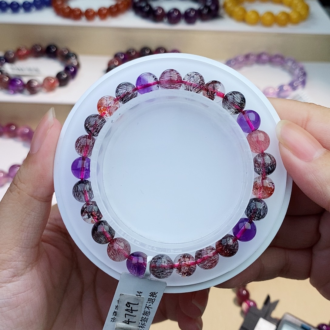 未镶嵌水晶手链黑加仑7