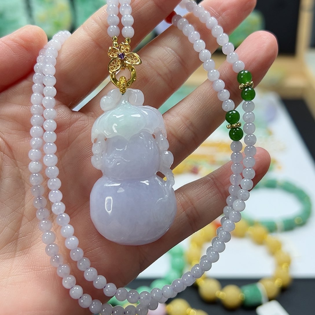 颈饰未镶嵌翡翠吊坠