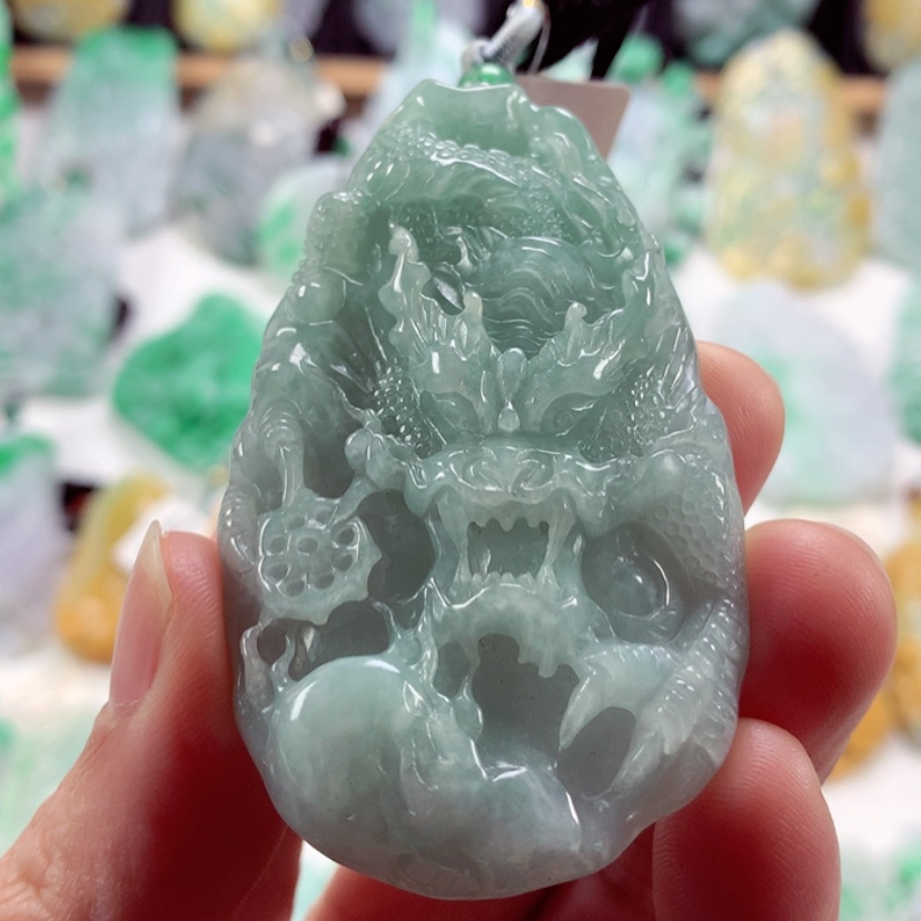 【闪购商品】翡翠吊坠(不含链)未镶嵌