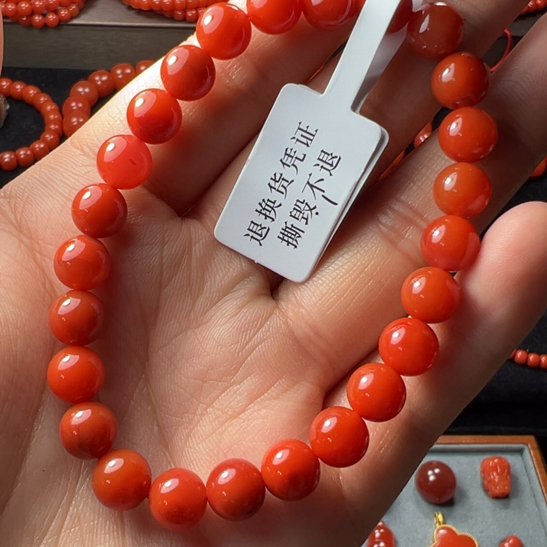 南红玛瑙手串未镶嵌小**导