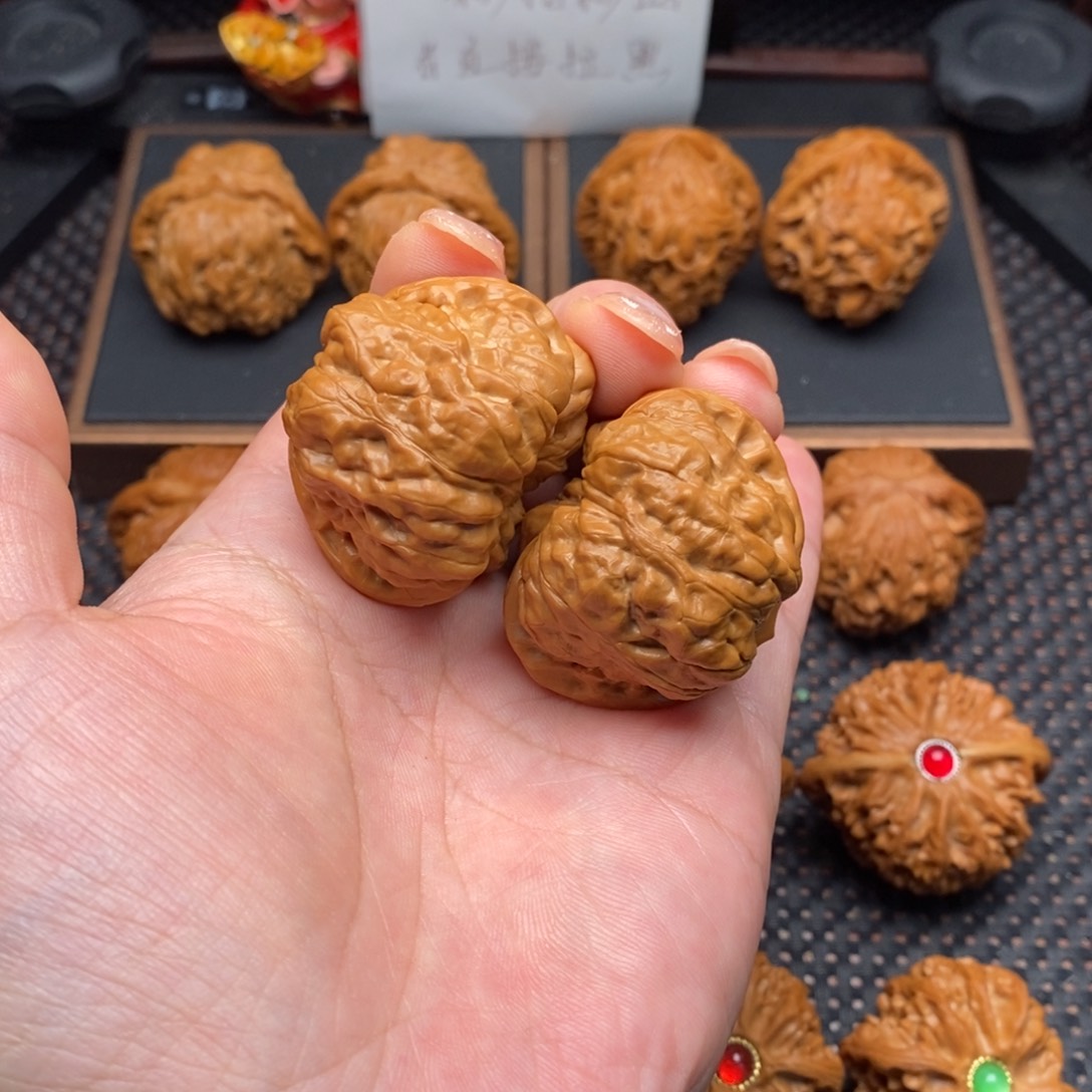 飞***飞文玩核桃把件蛤蟆