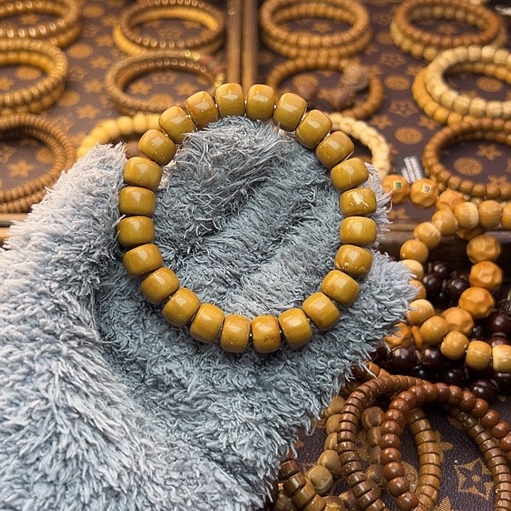 猴头核桃手串?***?黄金甲老型12