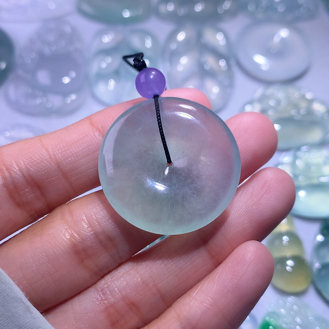 【闪购商品】翡翠颈饰未镶嵌扣