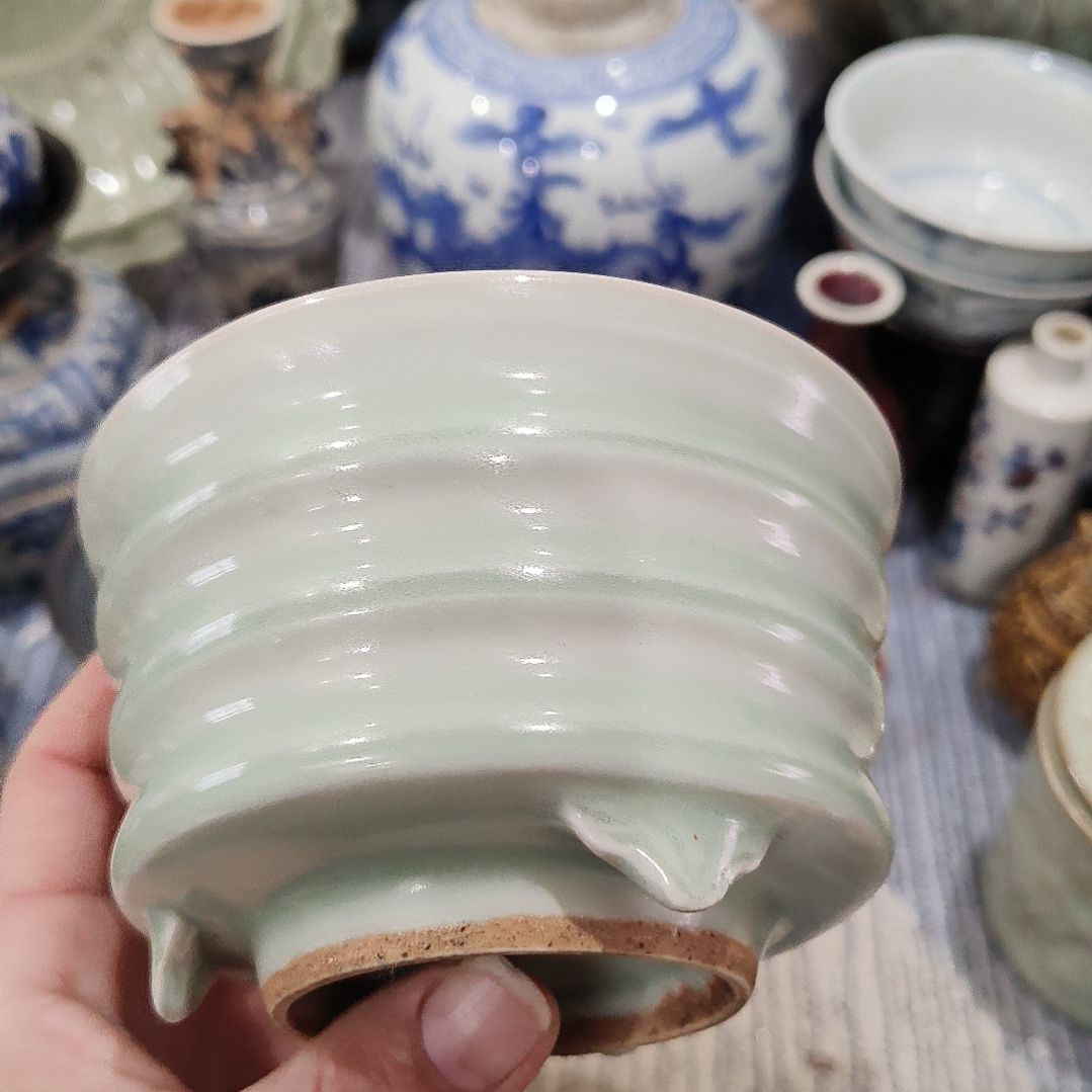 阳***✨一件精美龙泉香炉全品