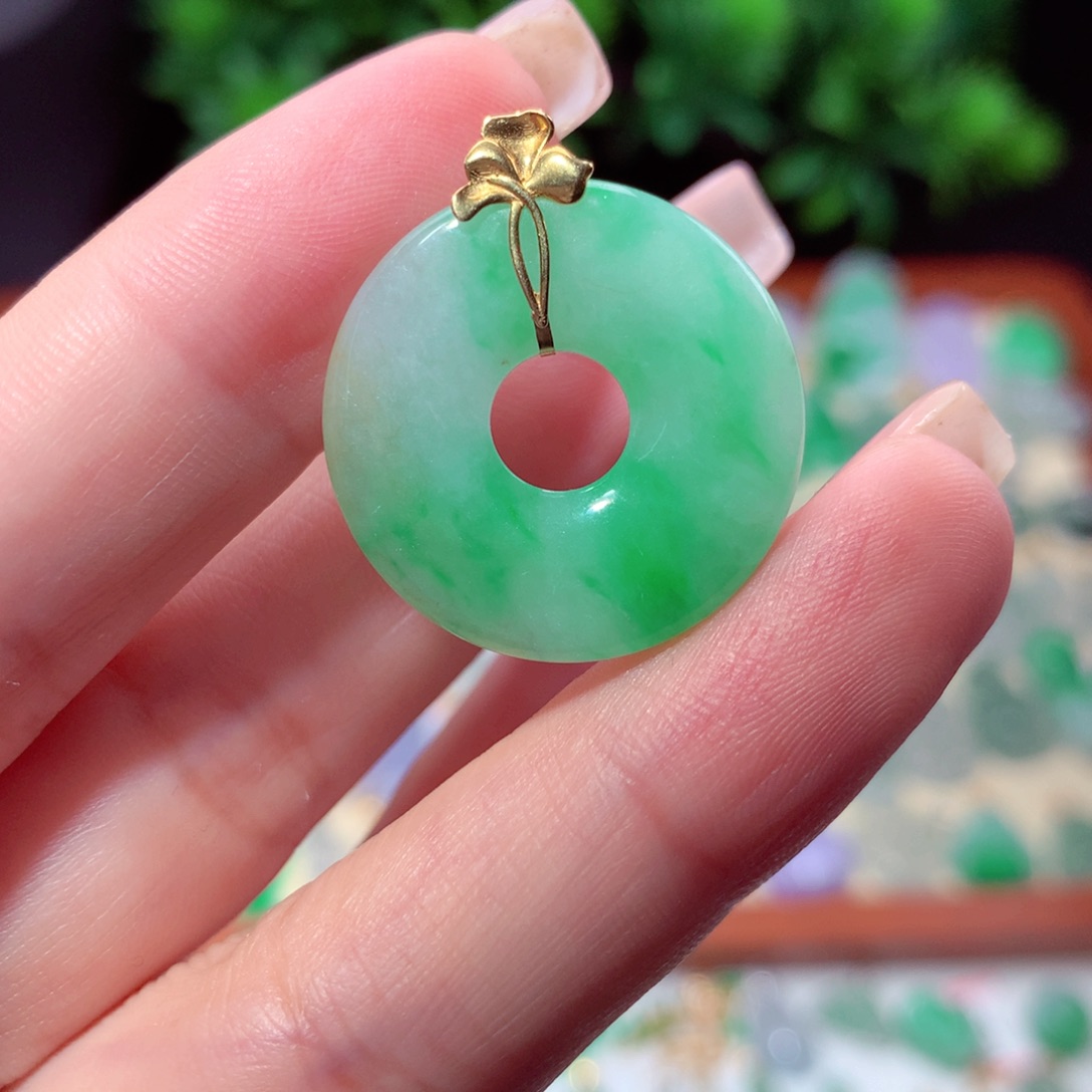 翡翠18K金镶嵌吊坠(不含链)