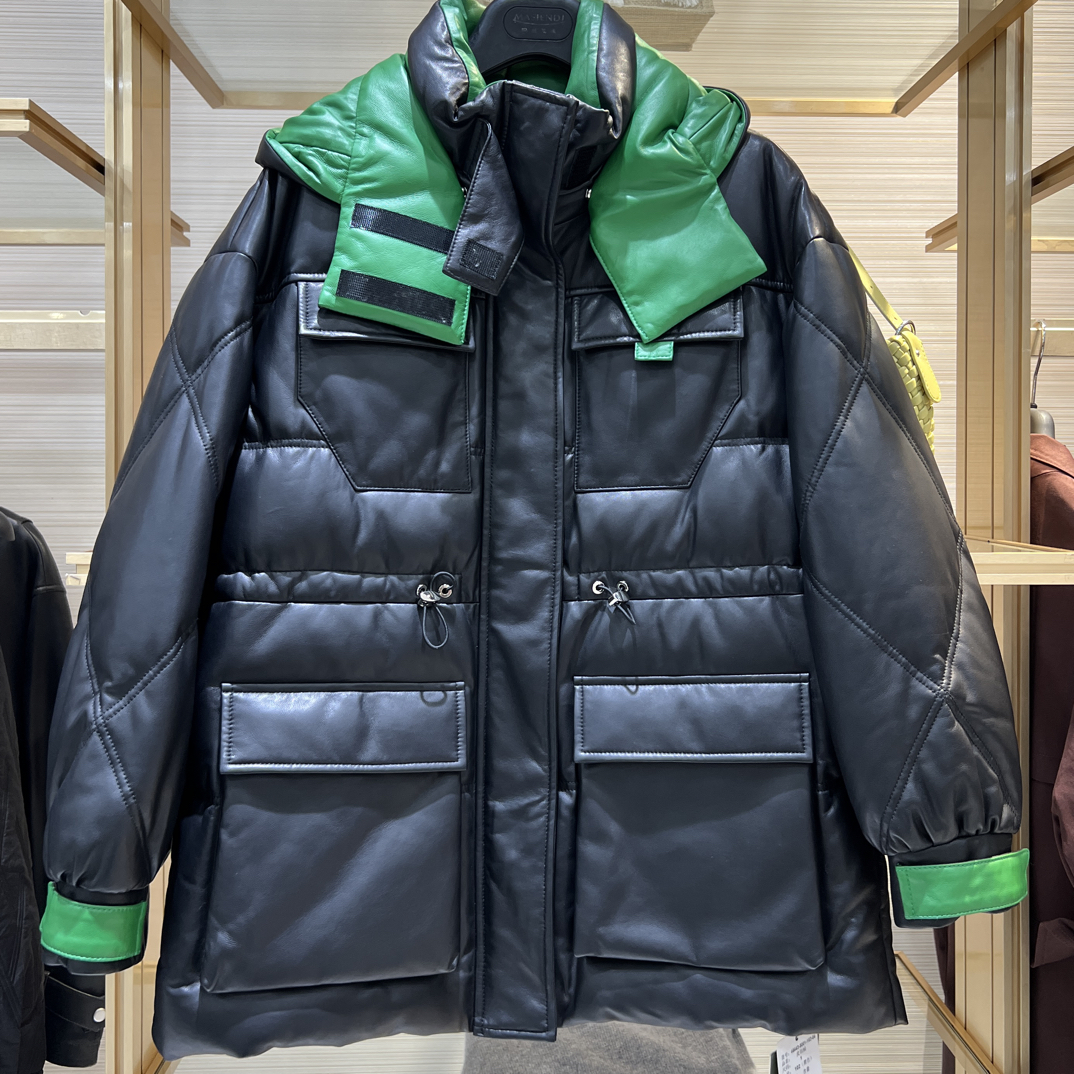 玛丝恩迪冬款皮外套45443