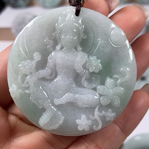 翡翠颈饰未镶嵌观音福利