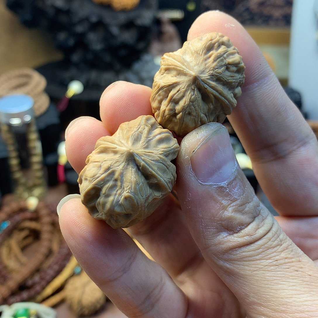 吊坠金刚菩提猪腰子元宝核桃