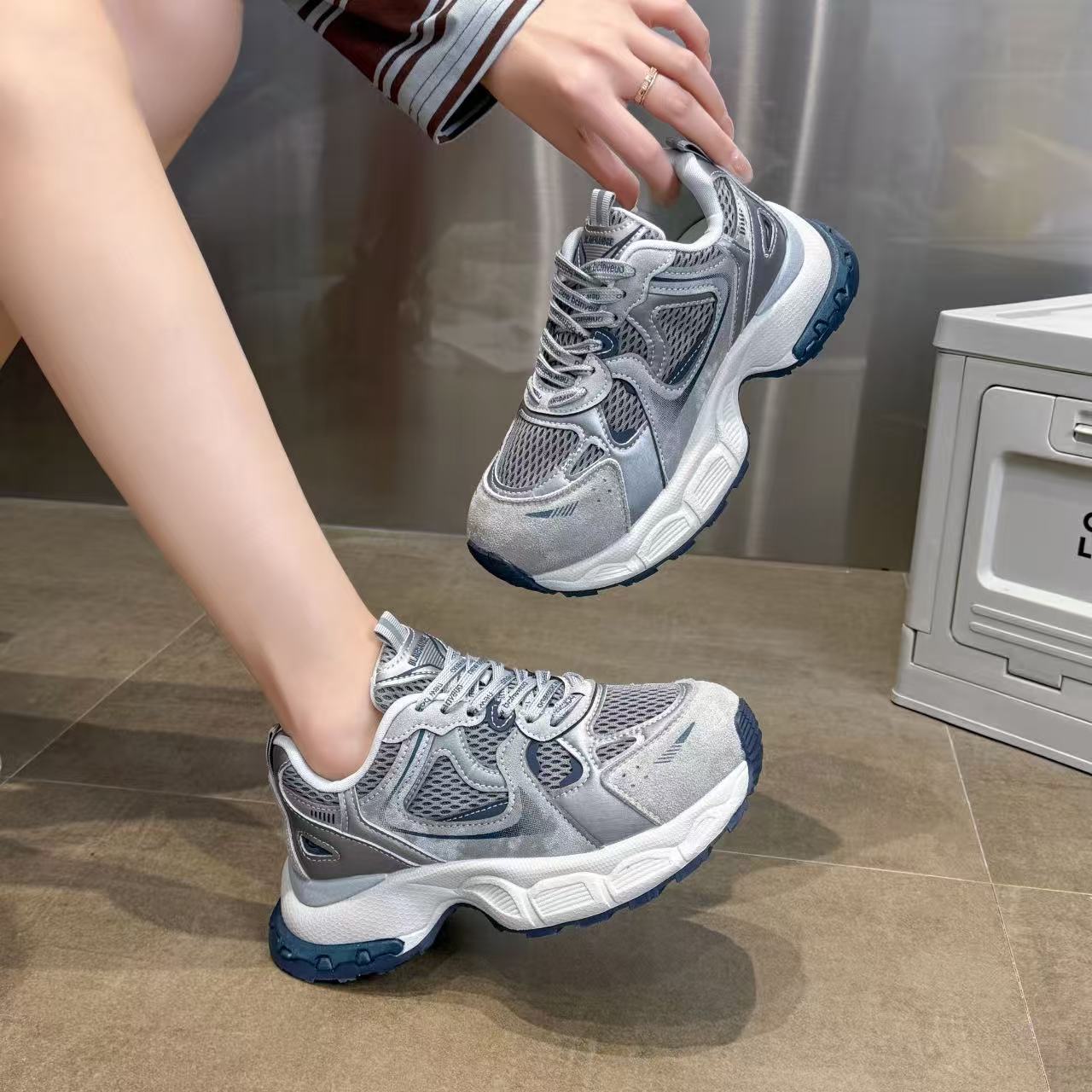 【简艾迪】2025新款加厚加绒休闲运动老爹鞋跑步鞋1