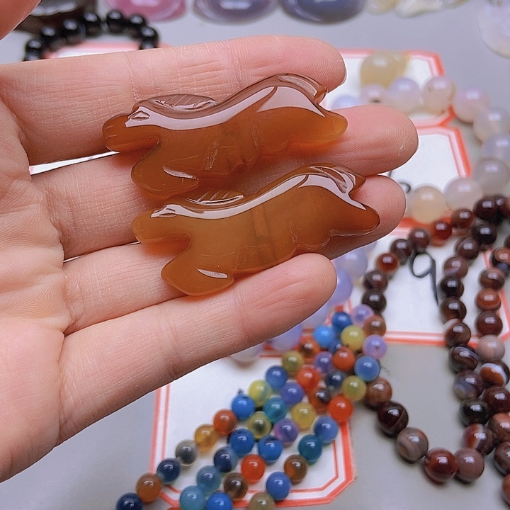 【闪购商品】未镶嵌玛瑙/玉髓珠宝半成品三**泰