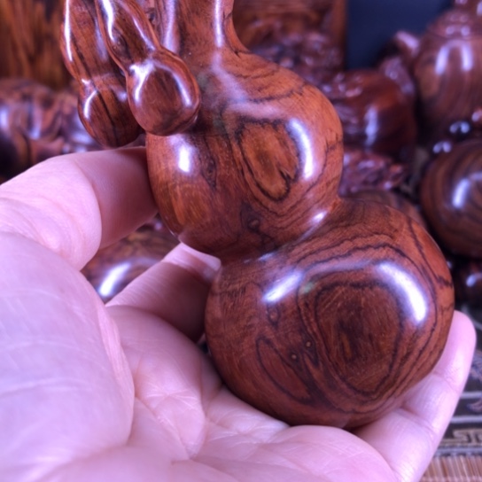 熊***.手串/手链黄花梨/降香黄檀