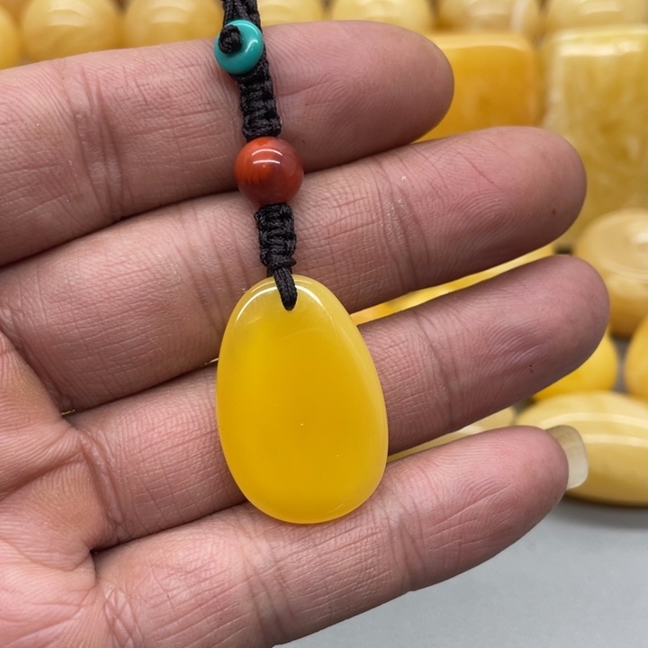 琥珀裸石未镶嵌蜜蜡挂坠