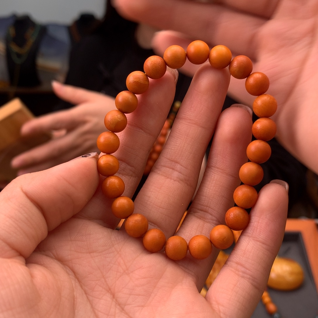 蜜蜡手串未镶嵌天然
