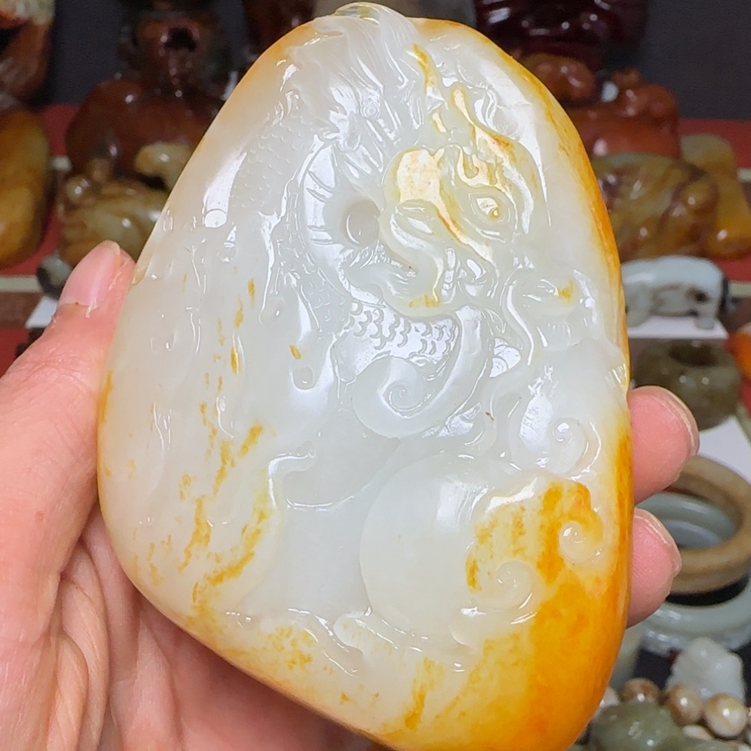 青***空和田玉未镶嵌挂件