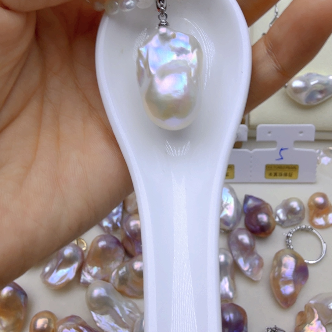 淡水珍珠未镶嵌颈饰