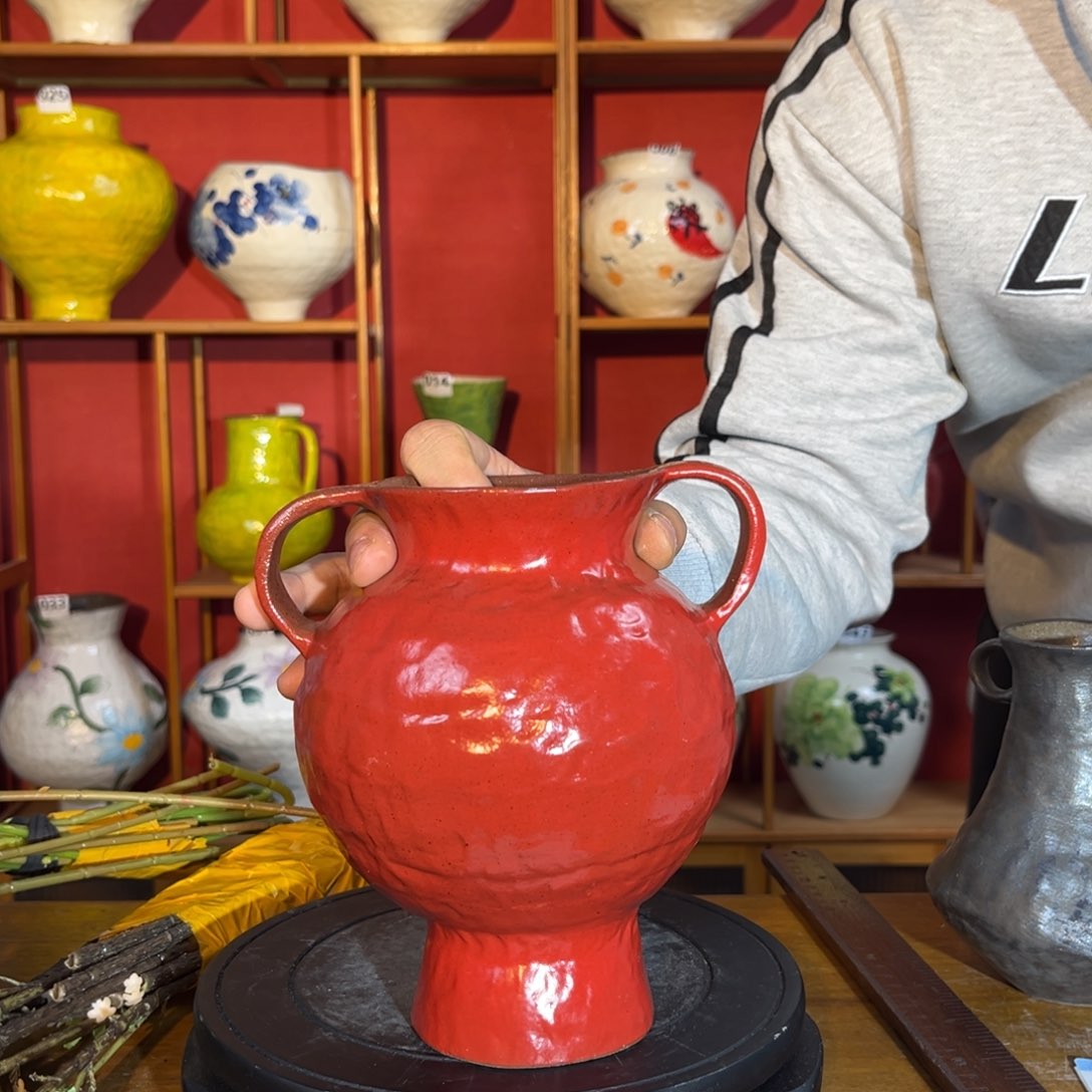 陶瓷我们都在努力着改变着我们