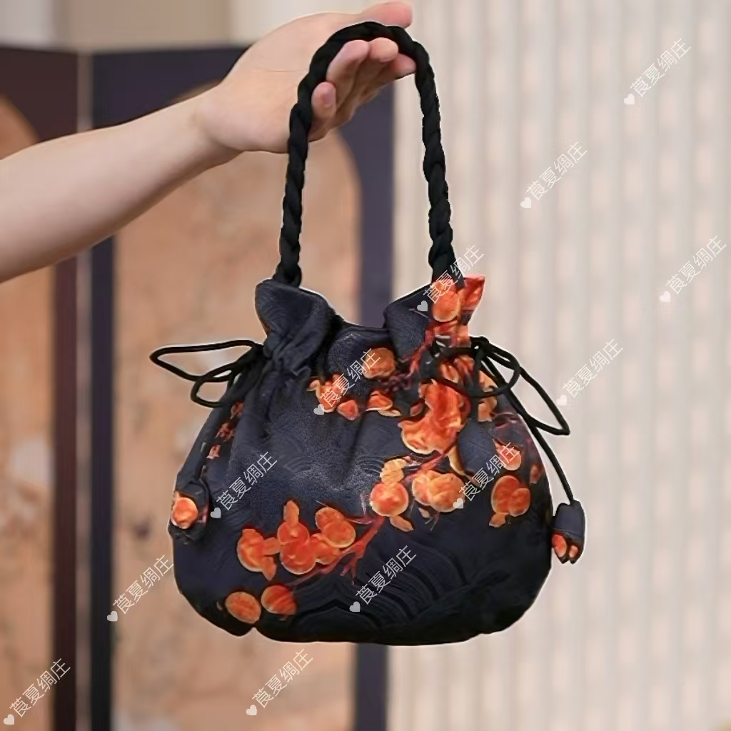 【元气包 】柿柿如意新中式龙鳞纹23*25调节斜挎包实用小巧国风