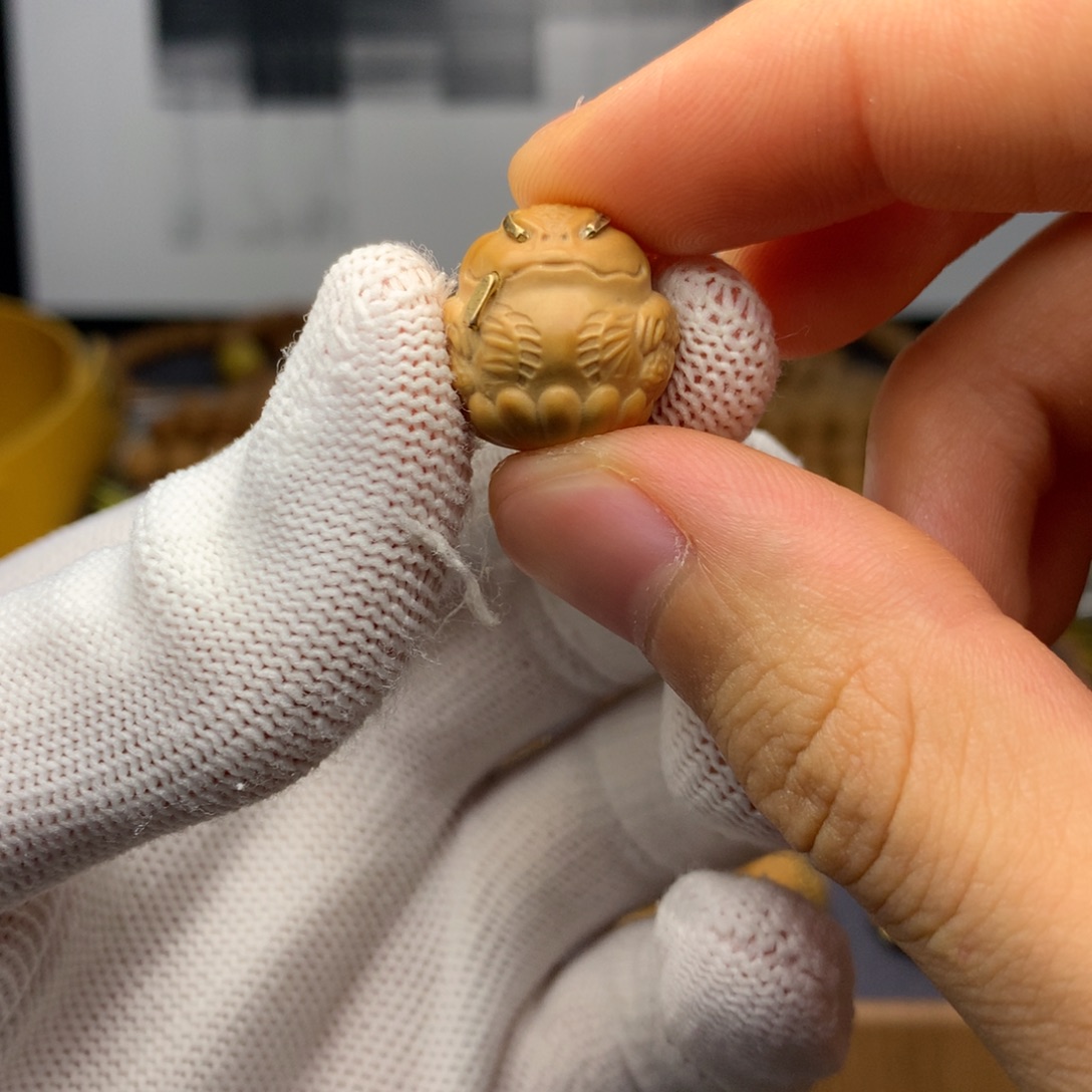 M***6猴头核桃吊坠文泰双刀