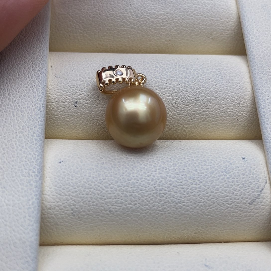 银S925镶嵌海水珍珠颈饰