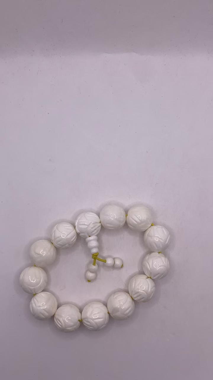 CY68【创艺家】 设计时尚气质手串（多样性发货发其一）