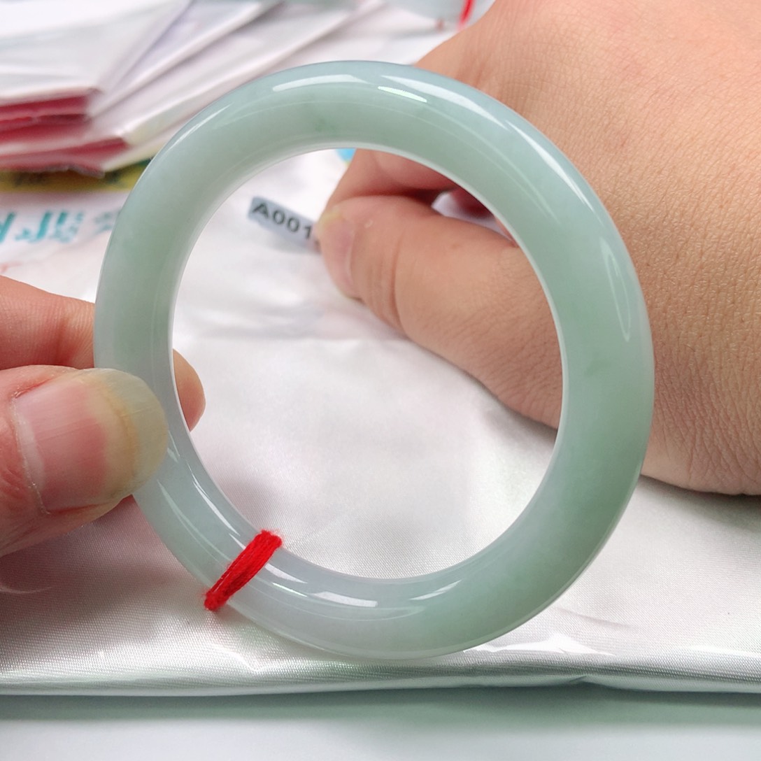 翡翠手镯未镶嵌A0019号