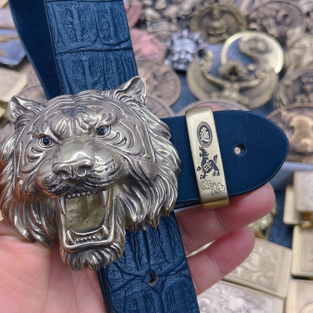 用***3实心铜腰带扣手工一套