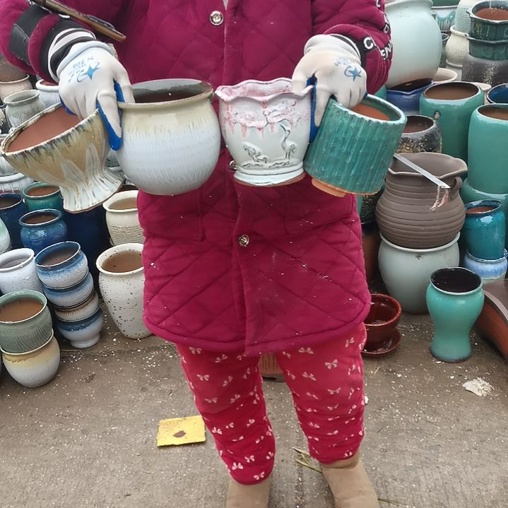 红陶瑕疵四个盆。。