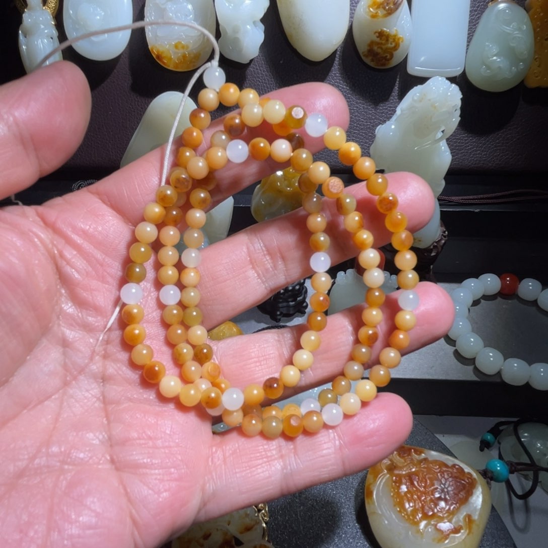 和田玉颈饰未镶嵌