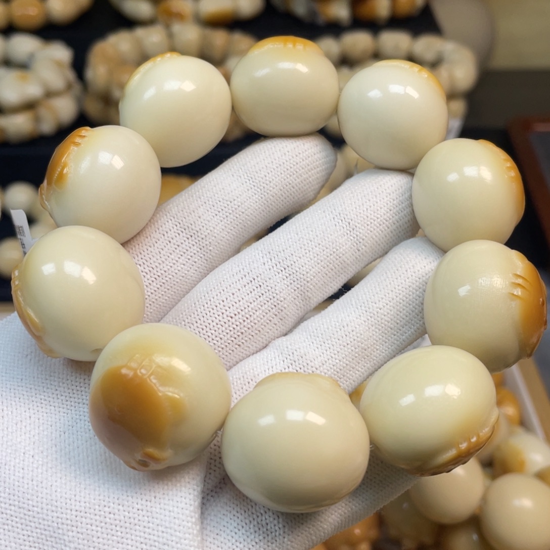 菩提根/象牙果手串103kt馒头瑕疵