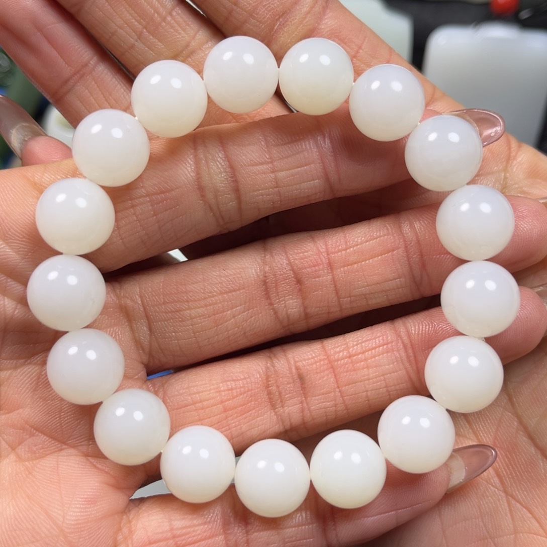 和田玉手串卡12未镶嵌