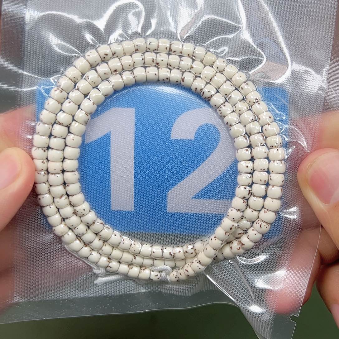 星月菩提吊坠54脖挂留白。  12