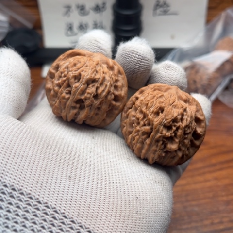 文玩核桃把件四座楼