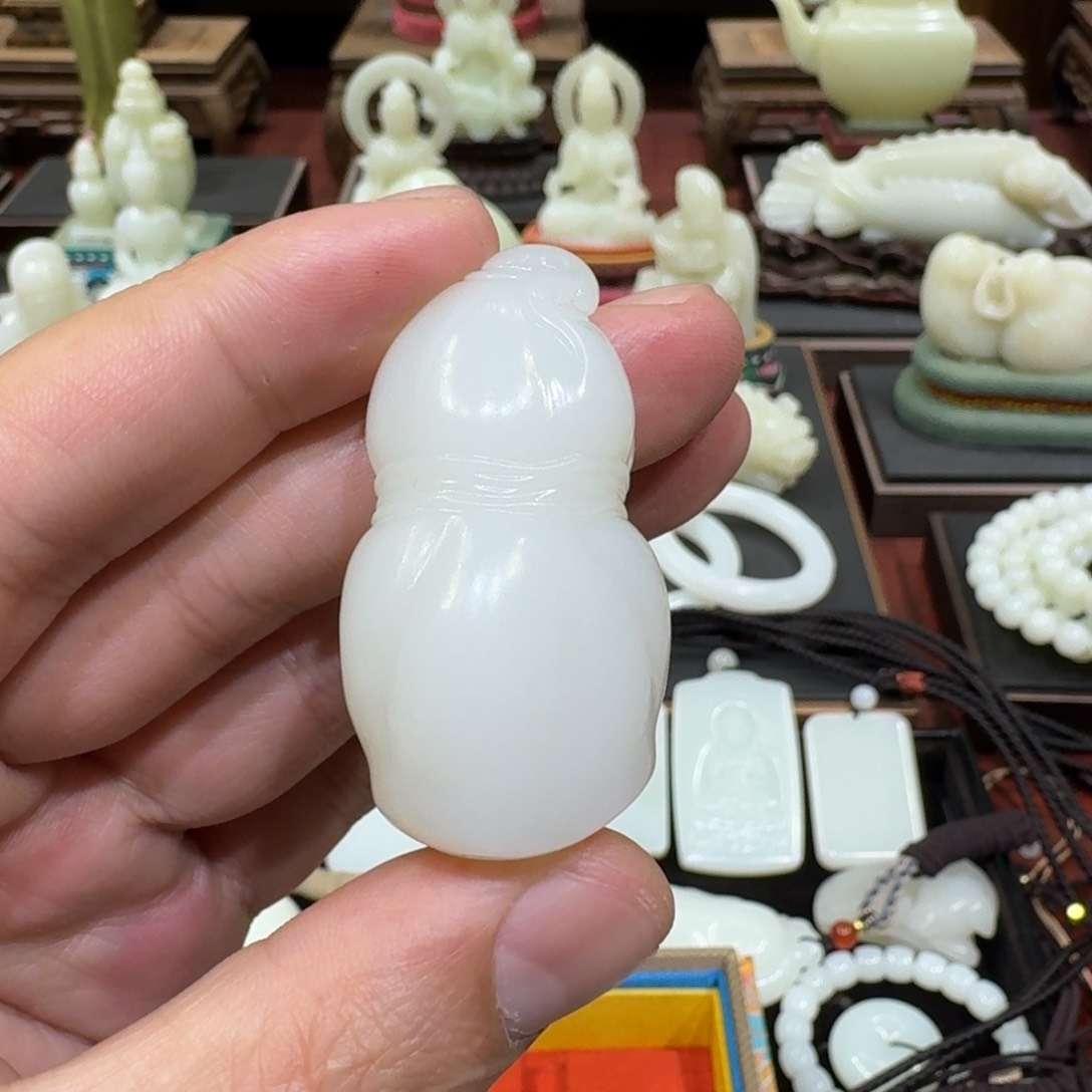 【闪购商品】和田玉挂件未镶嵌柯*恶