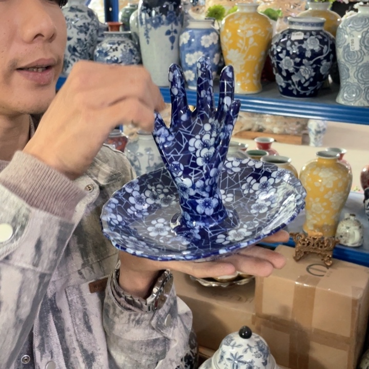 壶E040000000000000000