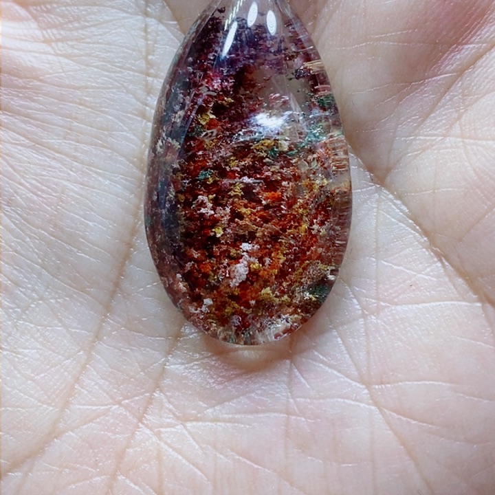 未镶嵌颈饰水晶水晶