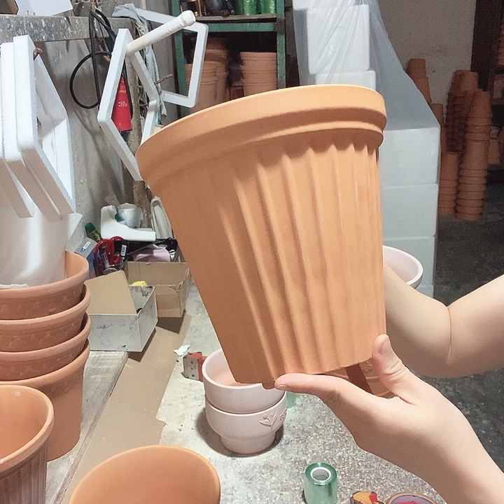 口20×19  帝罗马红陶 竖纹