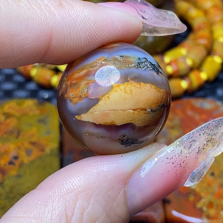 玛瑙/玉髓颈饰未镶嵌
