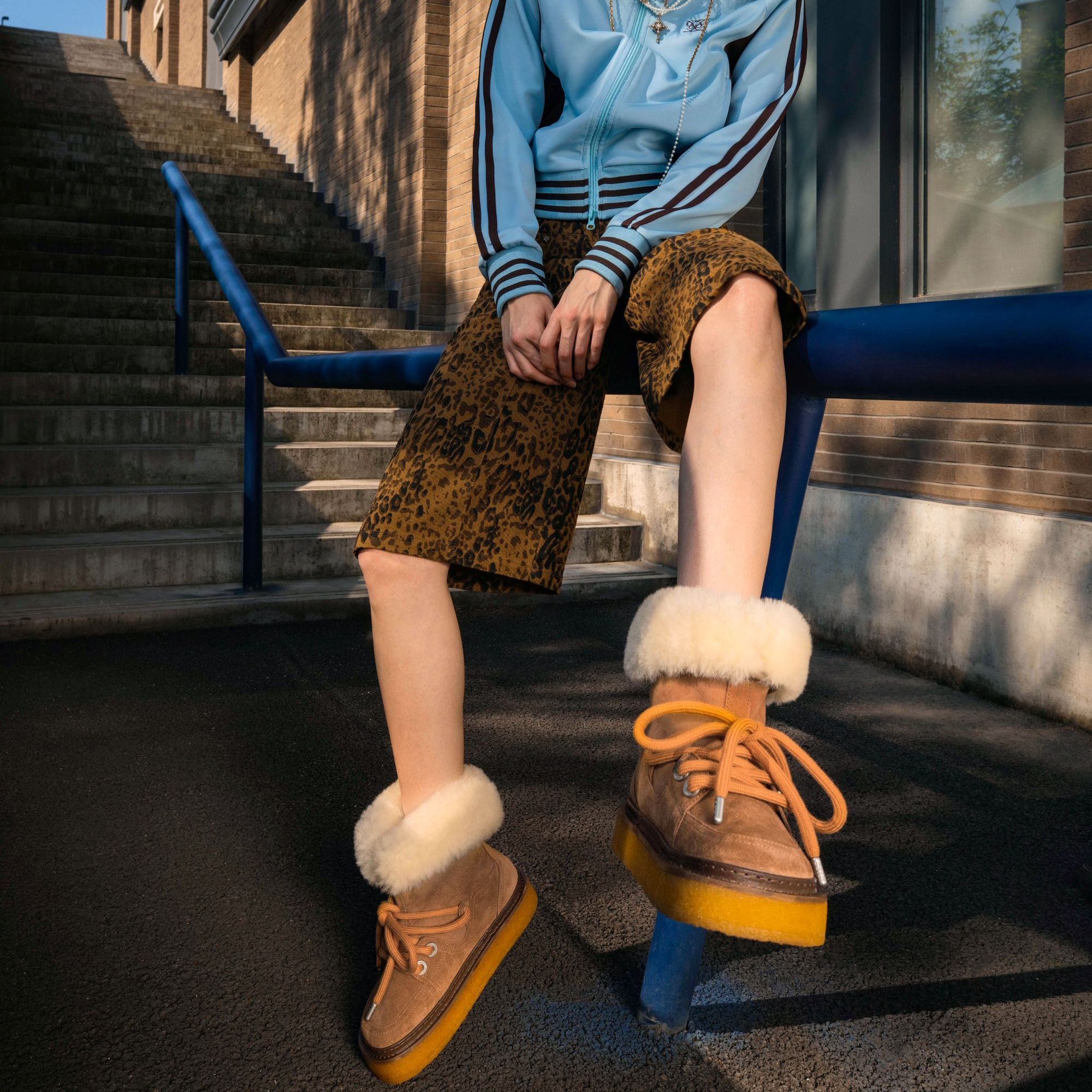 OETZI冰人奥兹丑萌鞋女同款新款雪地靴冬季皮毛一体