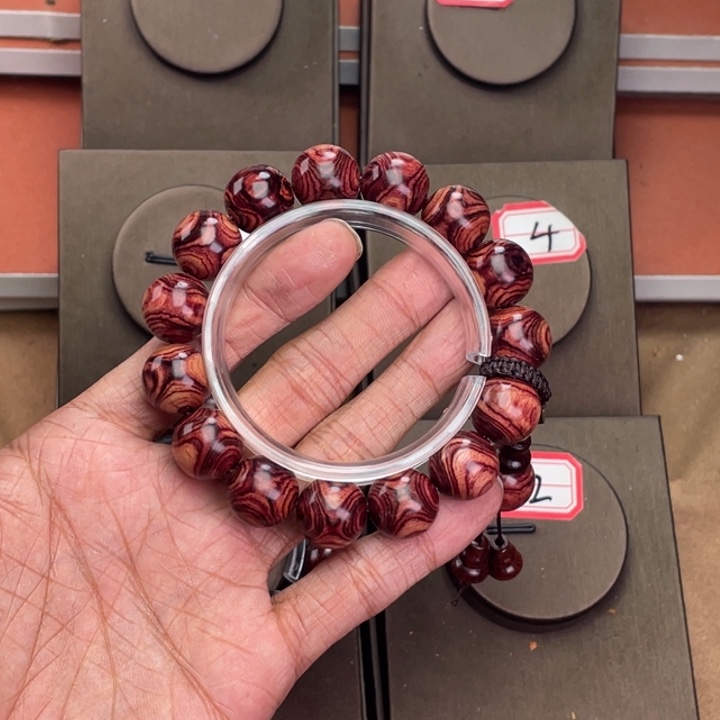 雪***狼黄花梨/降香黄檀木头款