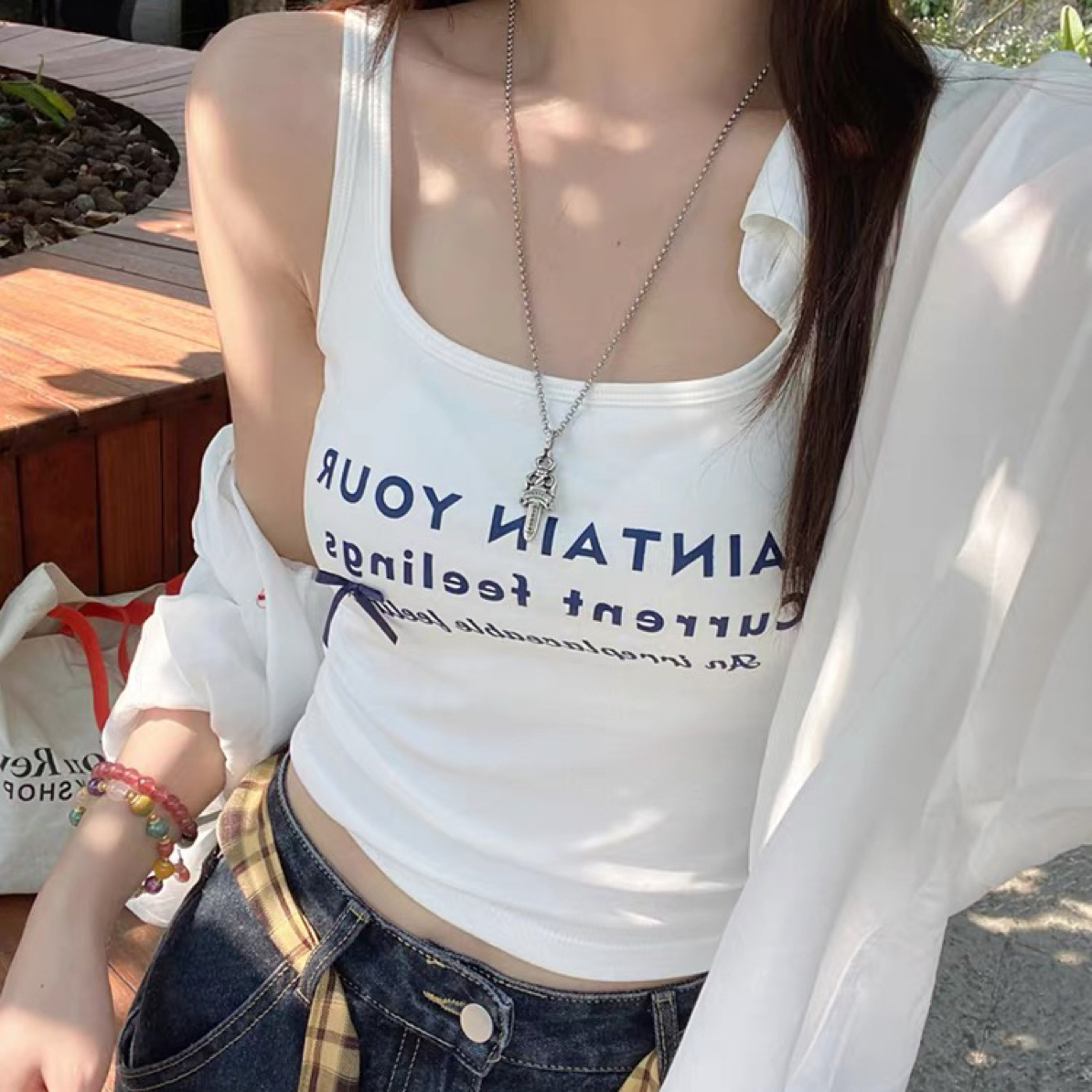 蝴蝶结背心带胸垫字母印花蝴蝶结美背外穿吊带背心