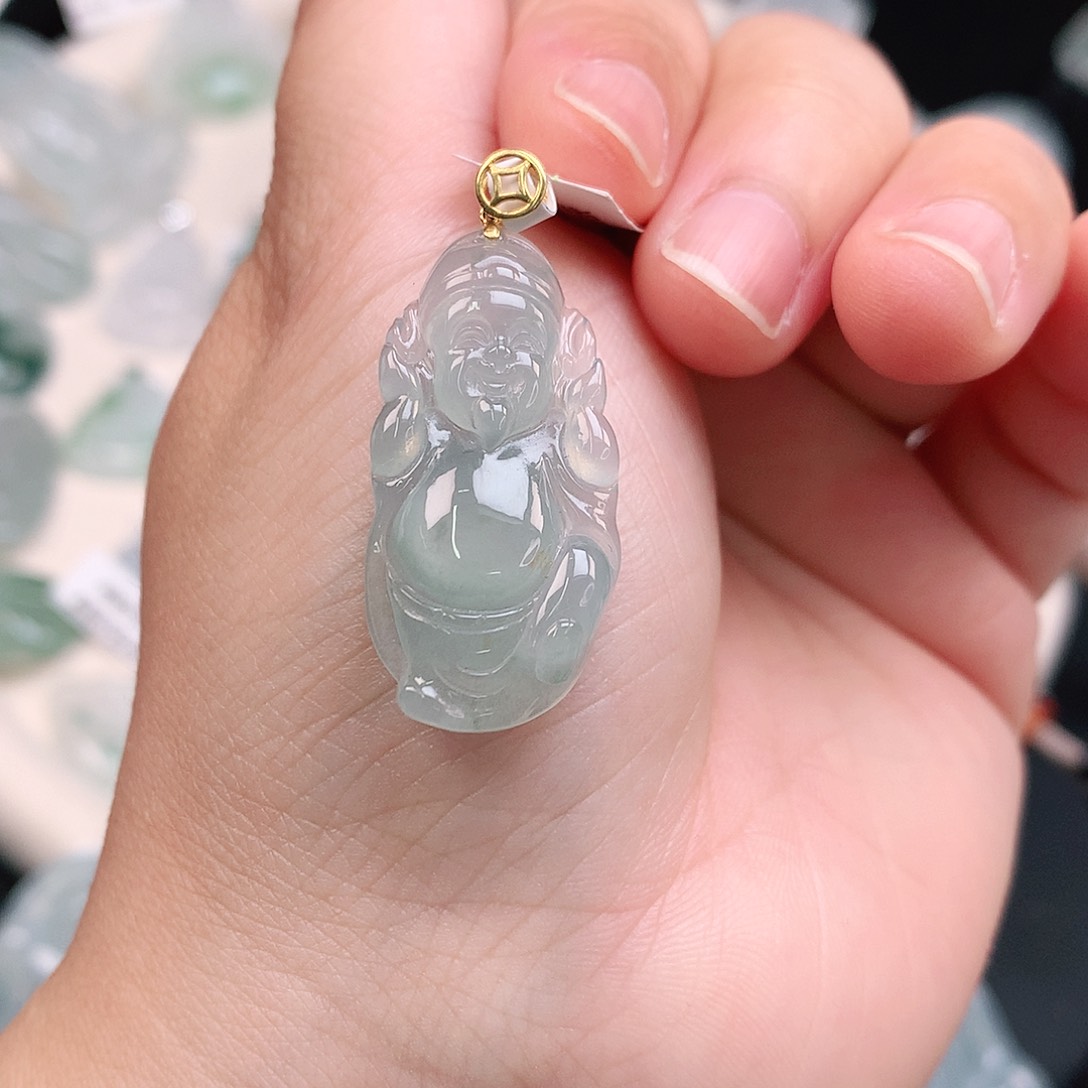 翡翠颈饰18K金镶嵌冰晴财神爷