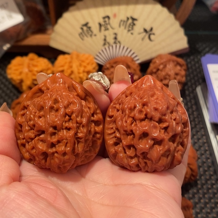 文玩核桃吊坠沸*官帽561