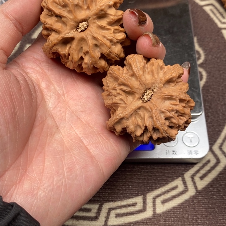 文玩核桃吊坠全品苹果园