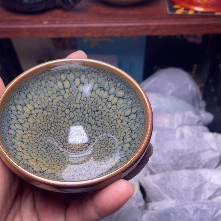 茶盏我不喜欢这样一天