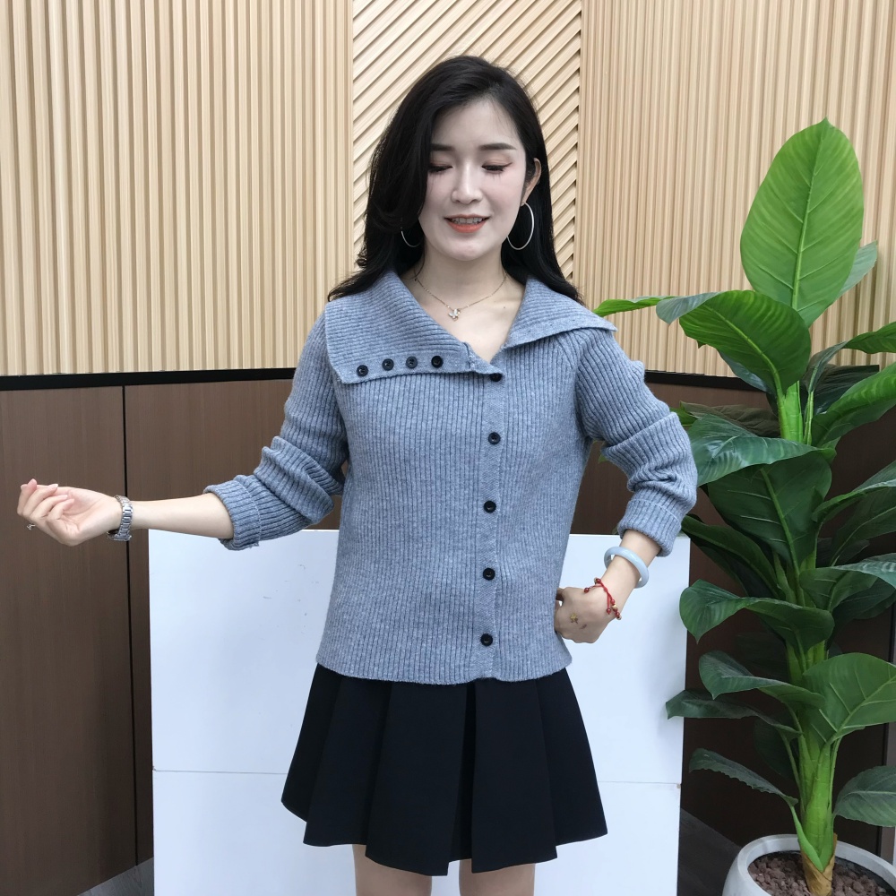 2025秋冬季新款时尚设计感大翻领针织开衫女装独特感漂亮感上衣潮