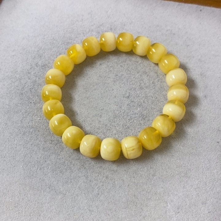 未镶嵌蜜蜡裸石串