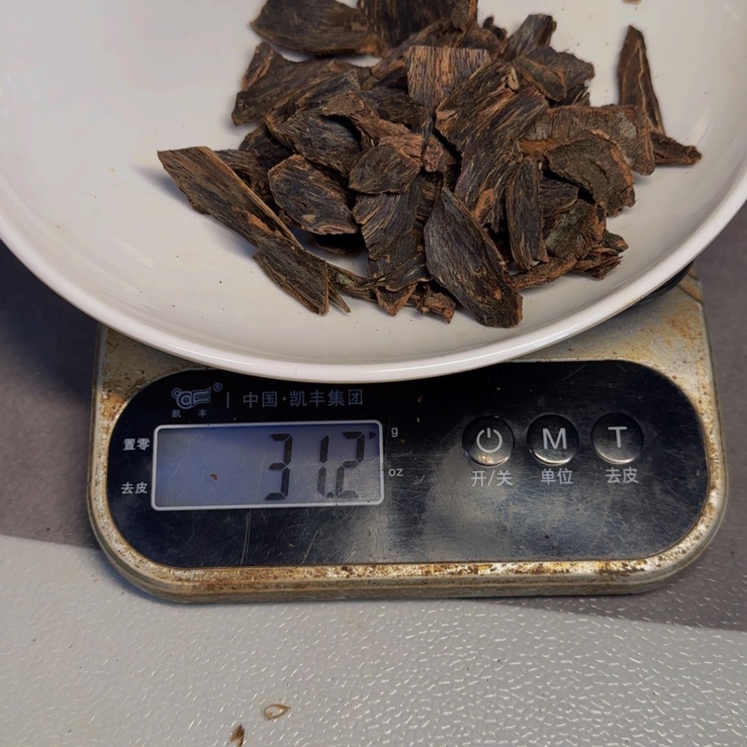 木奇 楠 皮 油 熏 香 料 31克