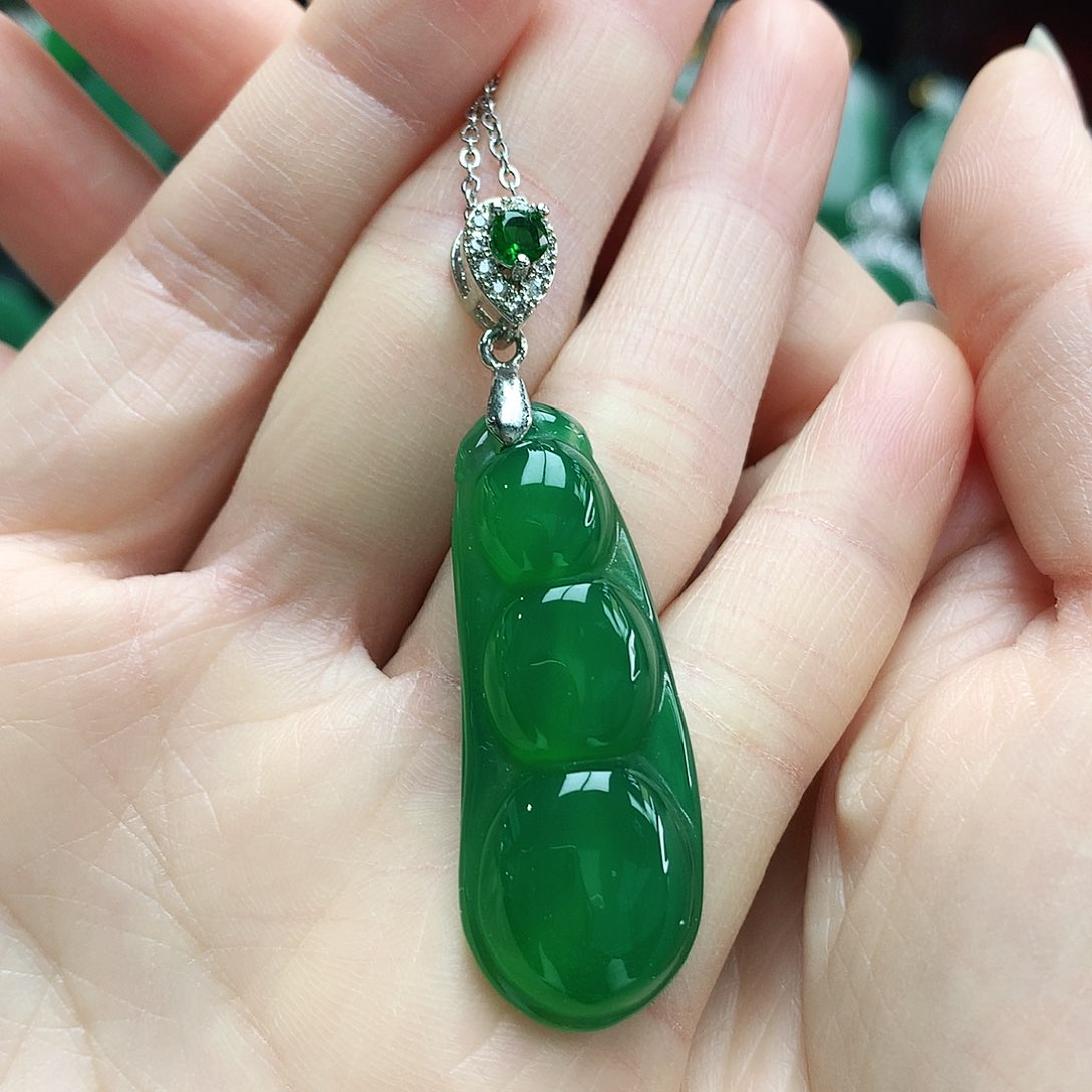 玛瑙/玉髓吊坠未镶嵌