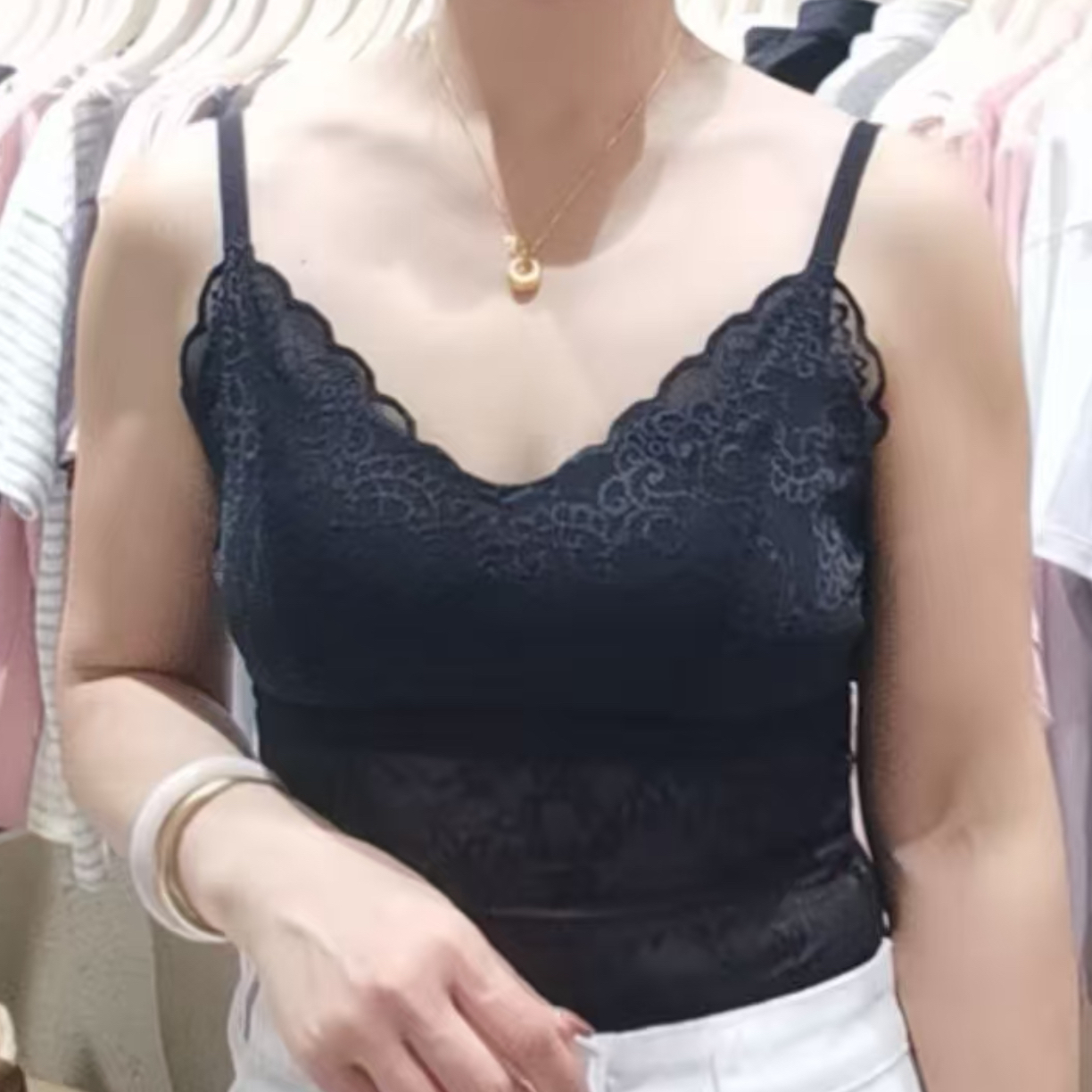 彦丽家: 女背心蕾丝加长收腹美背四季款，自留款非常舒适