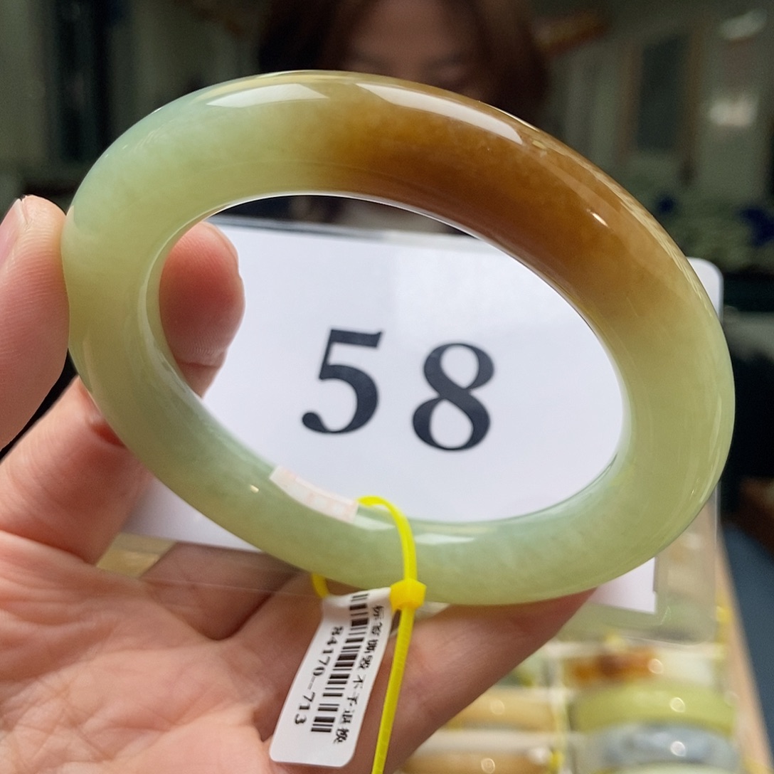 和田玉手镯未镶嵌胖圆12